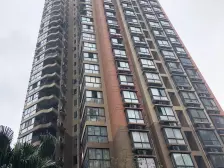 双轻轨 森林小区 交通生活 很方便 业主很安心卖