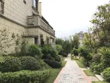 精装洋房,顶跃带屋顶花园,诚心出售