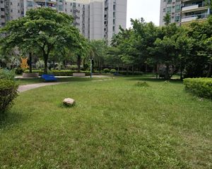 过五年唯一,地铁600米,交通方便,生活配套成熟
