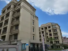 近18号线周浦万达 精装修可以拎包入住 诚意出售