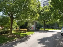 圣鑫苑临河位置,高区,采光好,视野佳,看房方便