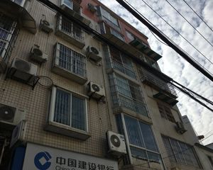 洪欣苑3室2厅东南