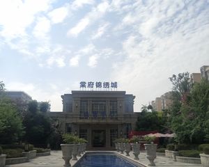 棠府锦绣城二期3室1厅东南