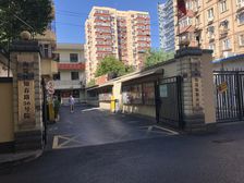 知春路56号院地铁口,南北通透,有电梯的,阳光多多