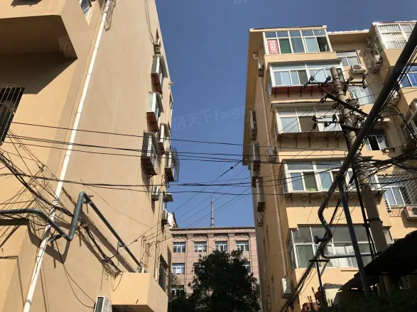经六路市中段宿舍