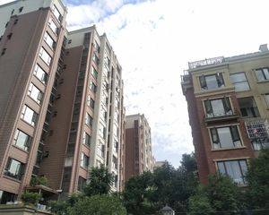 三和爱汀府 3室1厅 东南