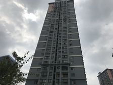 业主诚心出售,随时可看,有钥匙。价格可谈