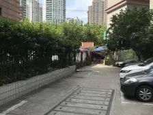 6房三层大复式精装修保养好老业主委托
