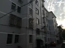 精装修,视野宽阔,采光充足,购物方便,生活设施便利