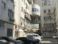 地铁口 边套全明 业主诚意 满五年看房方便