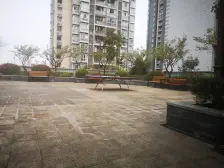 人和 龙寿路三房70万