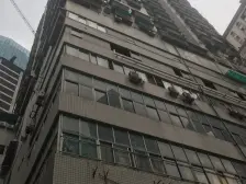 朝天门解放碑商圈,电梯房看江,近轻轨公交站出行