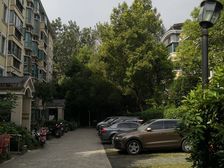 近地铁 产权清晰,无抵押 必看好房