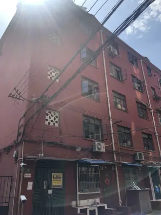 建国西路233弄小区