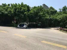 虎溪花园,住家装修大平层,带屋顶花园,位置安静