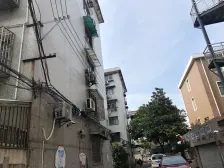 3号线淞滨地铁口,出行方便