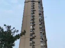 边户全明+次新房近地铁+双轨交通+诚意卖+拎包住