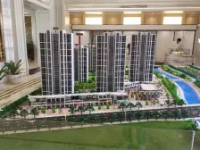 幸福誉品 南北通透,采光好 装修好,环镜优美 中间楼层