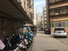 采光好,户型方正,无抵押,业主诚心出售