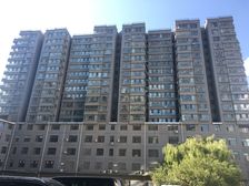 急售金华园电梯高层四居房本满2年