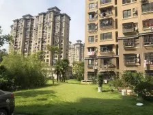 房东诚心出售好房,双商场,近地铁,BRT,看房方便