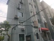 主卧朝南,环境优美,居家装修,诚意出售