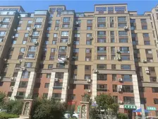 精装修 南北通透 房主诚心出售 价格可议