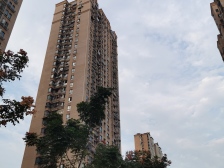 前滩辐射区+花园位置户型好+出门地铁口+诚意出售