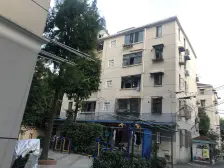 11年竣工大宁久光对过满5税少看房方便价格可谈