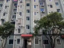 春雷路431弄小区3室南朝向180.00万元/套出售