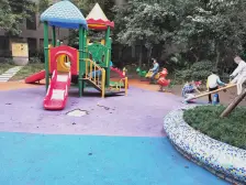 十堰,楼下就是轻轨出口 诚心出售 提前预约看房