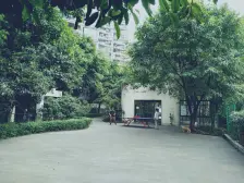 南滨路 海精装 大三房 看江视野好