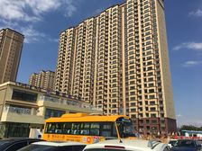 菁英国际 毛坯三室两卫 双阳夹庭 印象城奥体公园