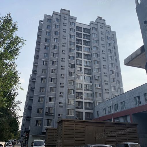 蚂蚁精舍1室1厅1卫南朝向900.00元/月出租