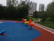 IN半岛里+清水3房+朝南+轻轨站旁+生活配套齐全