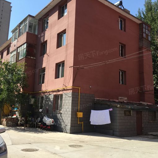 工程学校家属楼2室1厅1卫南朝向1200.00元/月出租
