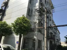 近地铁,品质小区,朝南大一房。