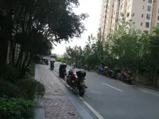花溪 融科金色时代二房61万
