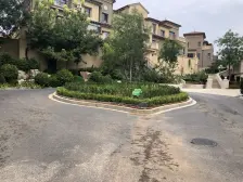 亿达春田融庄边户大院精装修别墅