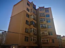 海府人家精装修 南北通厅户型 临主街 出行方便