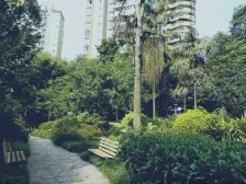 房子有翻新,精装两房,业主安心卖