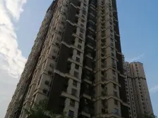 花溪 融科金色时代四房168万