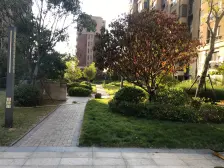 万科城 精装实惠三房 户型方正 电梯房