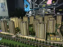 此房精装修的可拎包入住,中间楼层,采光充足,