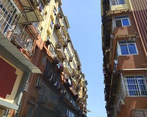 爱国路236号宿舍南北通透,采光好装修好,环镜优美视野好,诚心出售