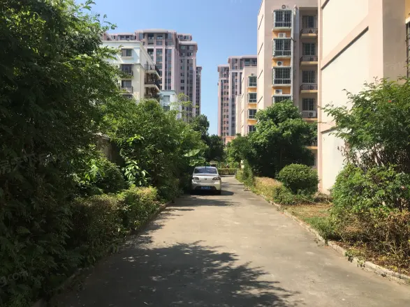 东峰富苑