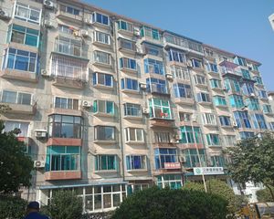和平小区近新玛特金州大市场南北户型采光好有钥匙看房