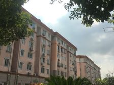 东门品质小区 中高楼层 边套南北通户型 带保姆房