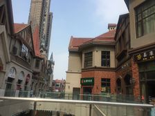 地铁口旁一居室精装修步行街逍遥津旁