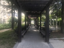 精装修 居中楼层 采光好通风佳
